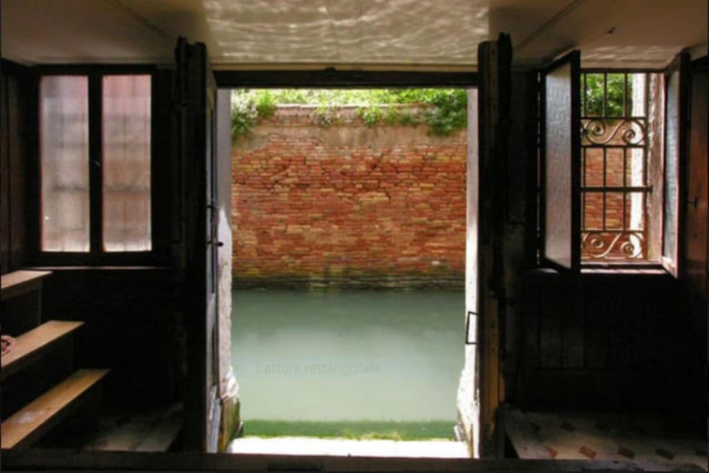 Walk On The Water ✧ 5 Minutes To Rialto Bridge Lejlighed Venedig Eksteriør billede